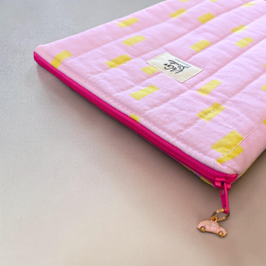 iPad Sleeve | 11-inch - Neon Rain Pink