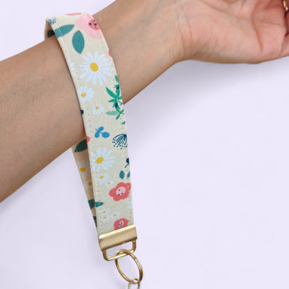Wristlet Keychain - Floral Ivory